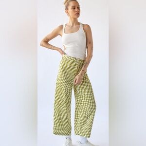 Urban Outfitters Women’s Olympia Print Silky Wide Leg Pants White & Green M